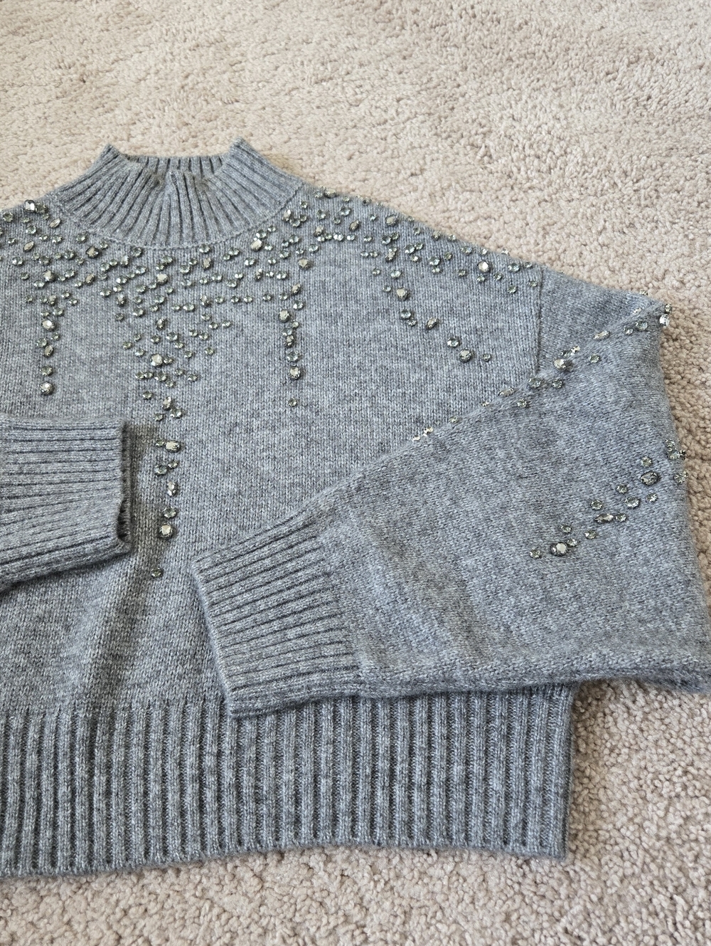 Zara Womens Rhinestones Embellished Knit Cropped Sweater Medium Wool Blend Gray - Picture 12 of 16